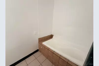 252 Renner St, Cincinnati, OH 45214 - Photo 8
