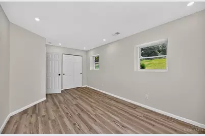 4074 E Kemper Road, Sharonville, OH 45241 - Photo 38