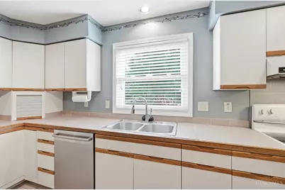 8255 Lakevalley Drive, Colerain Township, OH 45247 - Photo 20