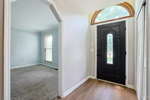 5702 Desertgold Dr, Colerain Township, OH 45247 - Photo 2