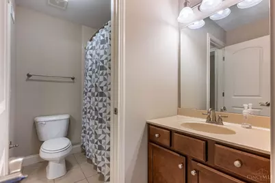 8925 Kenwood Road, Blue Ash, OH 45242 - Photo 34