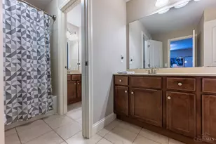 8925 Kenwood Rd, Blue Ash, OH 45242 - Photo 36