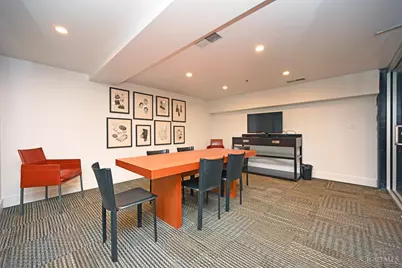 15 W Fourth Street #401, Cincinnati, OH 45202 - Photo 48