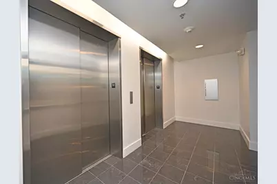 15 W Fourth Street #401, Cincinnati, OH 45202 - Photo 12