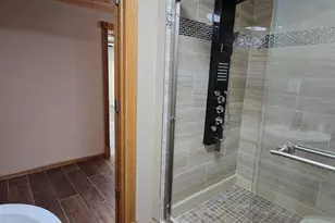 2019 Adams Rd, Cincinnati, OH 45231 - Photo 38