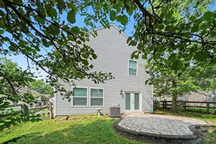 357 Hartford Ct, Hamilton Township, OH 45039 - Photo 24