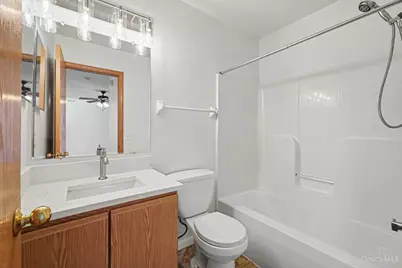 357 Hartford Court, Hamilton Township, OH 45039 - Photo 20