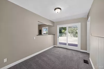 8745 Daly Road, Springfield Township, OH 45231 - Photo 14