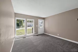 8745 Daly Rd, Springfield Township, OH 45231 - Photo 4