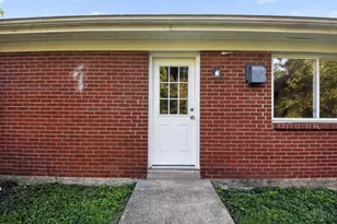 1959 Lotushill Dr, Springfield Township, OH 45240 - Photo 4