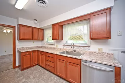 10650 Pippin Road, Colerain Township, OH 45231 - Photo 20