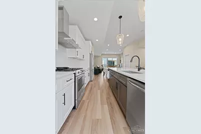 3906 Edwards Road #B, Cincinnati, OH 45209 - Photo 14
