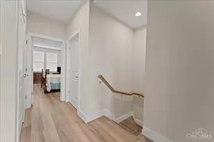 3906 Edwards Rd, Cincinnati, OH 45209 - Photo 18