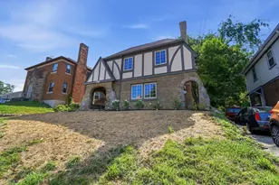 6514 Tyne Ave, Cincinnati, OH 45213 - Photo 2