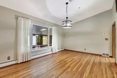 395 Rockford Drive, Hamilton, OH 45013 - Photo 8