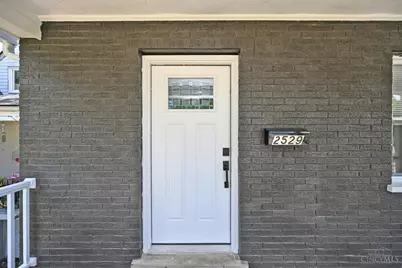 2529 Bremont Avenue, Golf Manor, OH 45237 - Photo 4