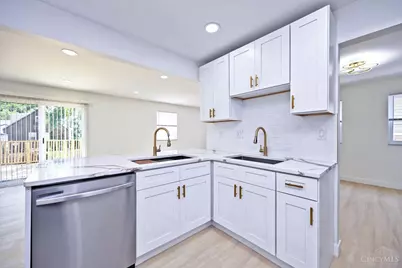 2529 Bremont Avenue, Golf Manor, OH 45237 - Photo 18