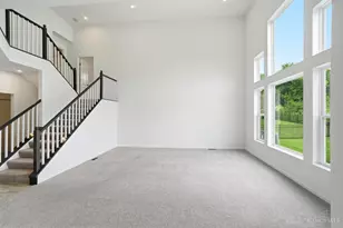 5283 Greenview Ln, Turtle Creek Township, OH 45036 - Photo 6