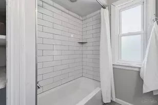 3410 Oak View Pl, Cincinnati, OH 45209 - Photo 18