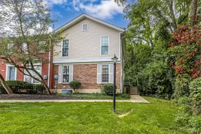 10865 Lakehurst Court, Sycamore Township, OH 45242 - Photo 2