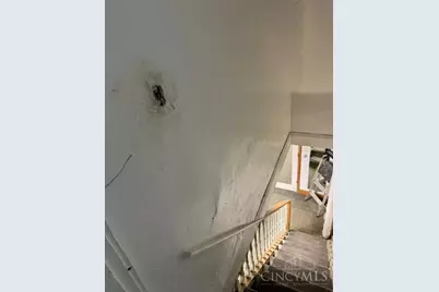 229 Dorchester Avenue, Cincinnati, OH 45219 - Photo 14