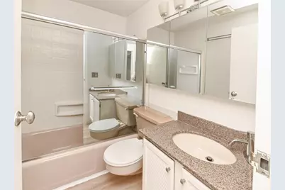 1815 Wm H Taft Road #207, Cincinnati, OH 45206 - Photo 22