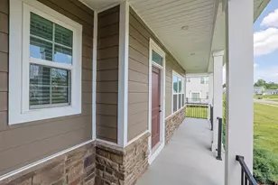 1164 Wood Gate Wy, Miami Township, OH 45140 - Photo 4
