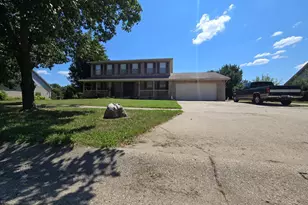 5446 Shady Meadows Dr, Fairfield Township, OH 45011 - Photo 1