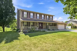 5446 Shady Meadows Dr, Fairfield Township, OH 45011 - Photo 8