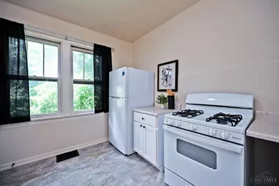 1134 Fairbanks Avenue, Cincinnati, OH 45205 - Photo 20