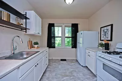 1134 Fairbanks Avenue, Cincinnati, OH 45205 - Photo 18