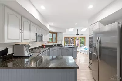 7784 Glen Eden Lane, Cincinnati, OH 45244 - Photo 16