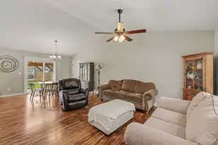 113 Kayleigh Dr, Mount Orab, OH 45154 - Photo 4