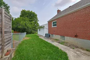 556 Grandin Ave, Springdale, OH 45246 - Photo 30