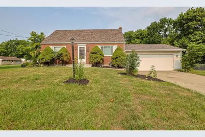 556 Grandin Avenue, Springdale, OH 45246 - Photo 2