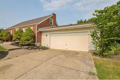 556 Grandin Avenue, Springdale, OH 45246 - Photo 34