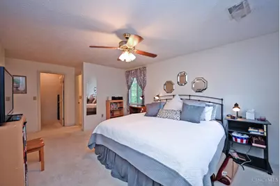7382 Ridgepoint Drive #7, Anderson Township, OH 45230 - Photo 20