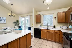 556 Laurel Grove Ct, Union Township, OH 45244 - Photo 10