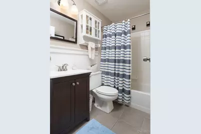 556 Laurel Grove Court, Union Township, OH 45244 - Photo 16