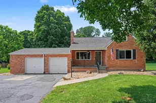 8301 Dry Fork Rd, Harrison Township, OH 45002 - Photo 2