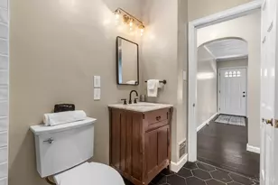 6156 Cambridge Ave, Cincinnati, OH 45230 - Photo 18