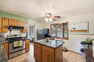 4486 Pinecroft Dr, Green Township, OH 45211 - Photo 12