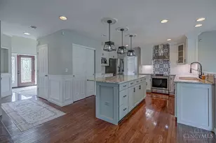 1111 Pond Ridge Cir, Ross Township, OH 45013 - Photo 6