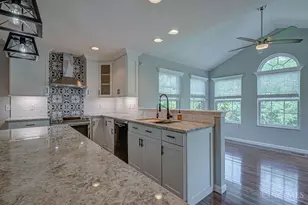1111 Pond Ridge Cir, Ross Township, OH 45013 - Photo 10