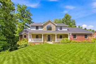 6226 Swanbrook Ln, Delhi Township, OH 45233 - Photo 2