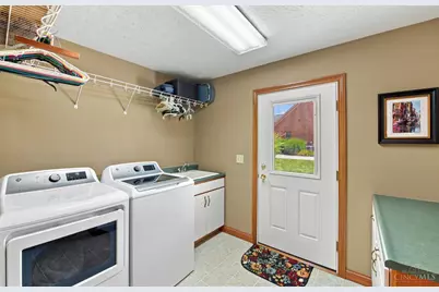 6226 Swanbrook Lane, Delhi Township, OH 45233 - Photo 26