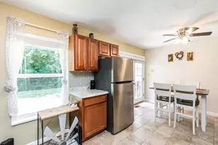 10057 Manistee Way, Colerain Township, OH 45251 - Photo 16
