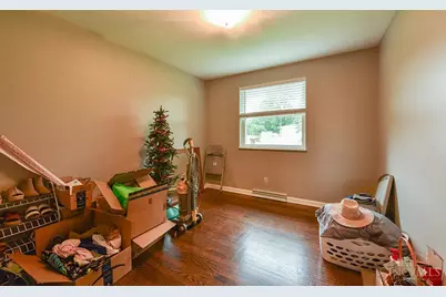 655 Wilfert Drive, Union Township, OH 45245 - Photo 14