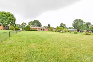 655 Wilfert Dr, Union Township, OH 45245 - Photo 22
