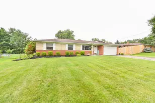655 Wilfert Dr, Union Township, OH 45245 - Photo 2
